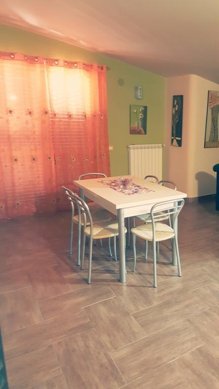 Appartamento Marinella Πίτσο Εξωτερικό φωτογραφία
