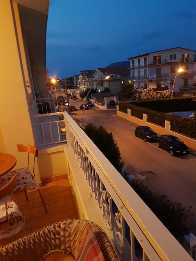 Appartamento Marinella Πίτσο Εξωτερικό φωτογραφία